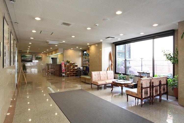 アズイン福井 エクステリア 写真